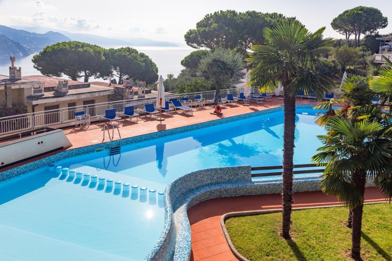 Casa Linda Vista Da Sogno, Piscina E Tennis Rapallo Kültér fotó